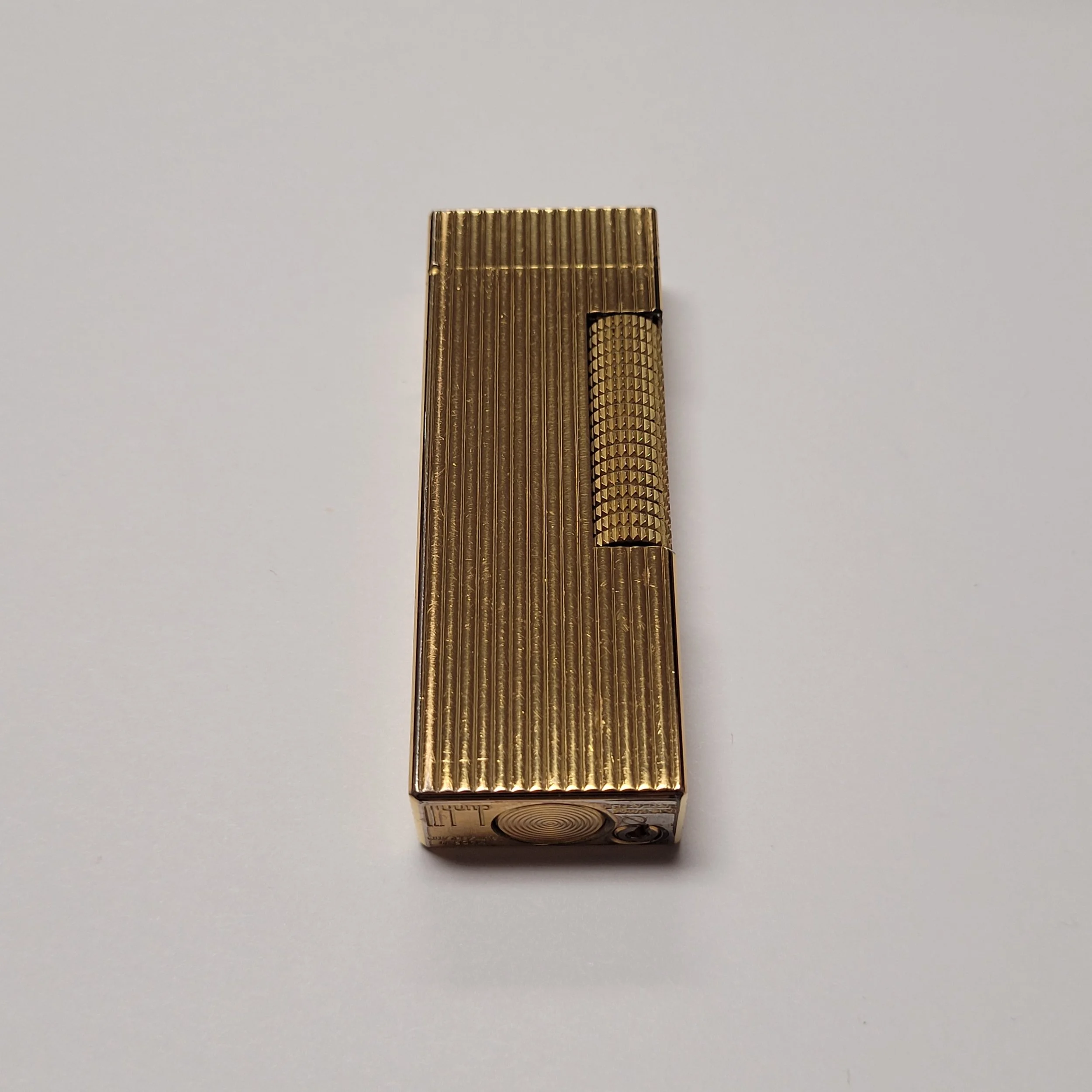 cheeseオーダーページ Evans Egg Yellow Cloisonne Table Lighter — Elegant Lighters